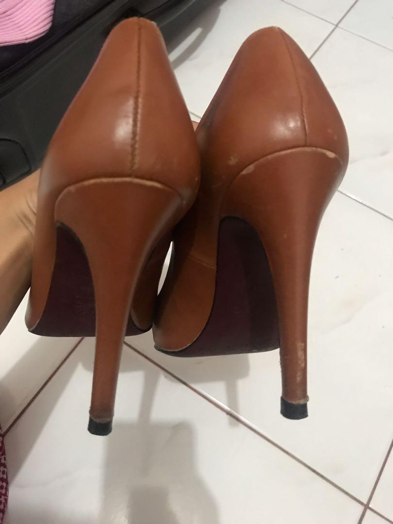 brown heels uk