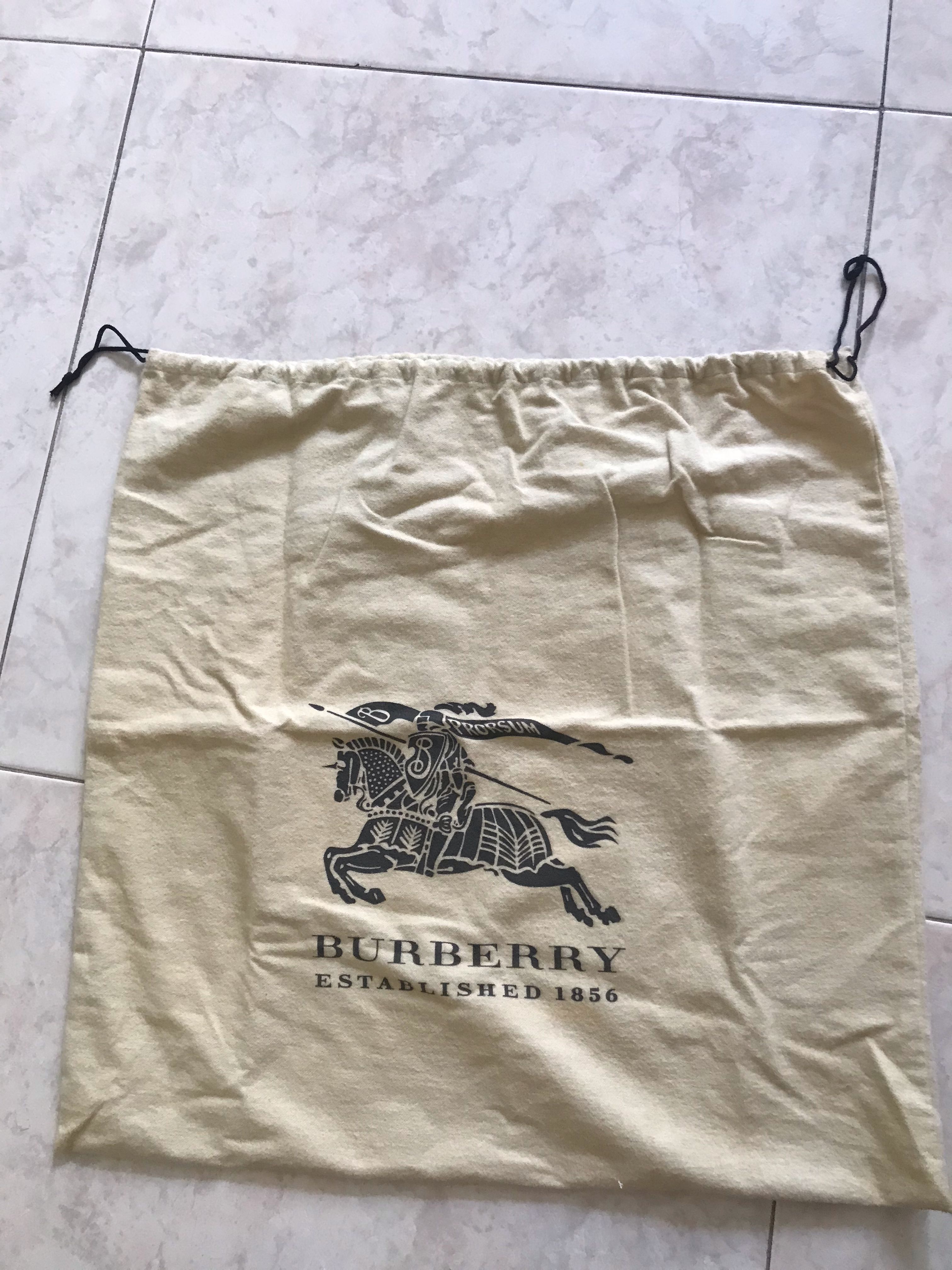 Burberry original dust bag hotsell