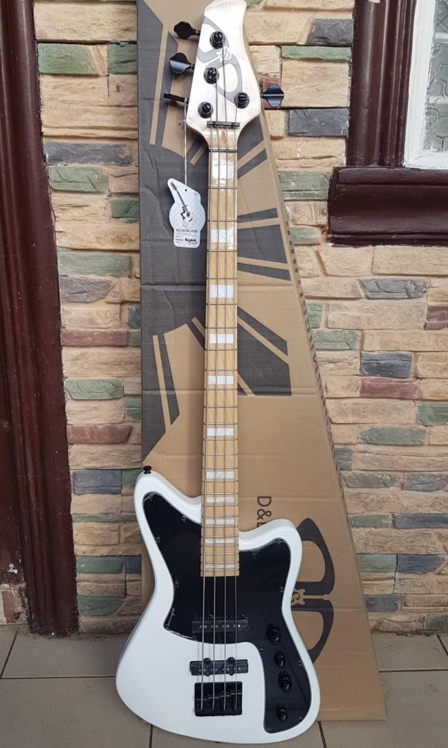 D&d bass guitar price top