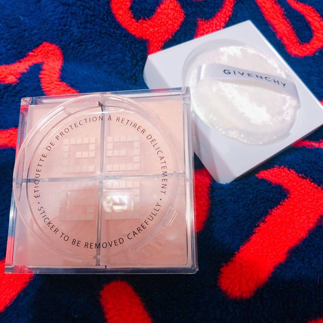 Givenchy doctor white 10 powder