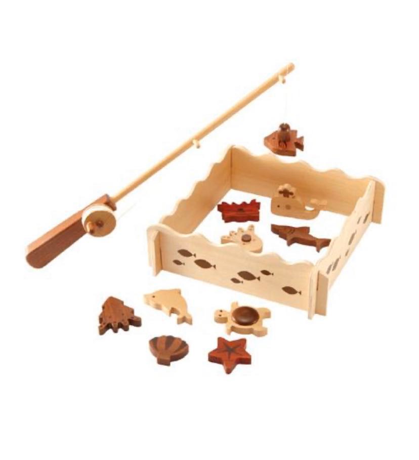 wooden fishing set