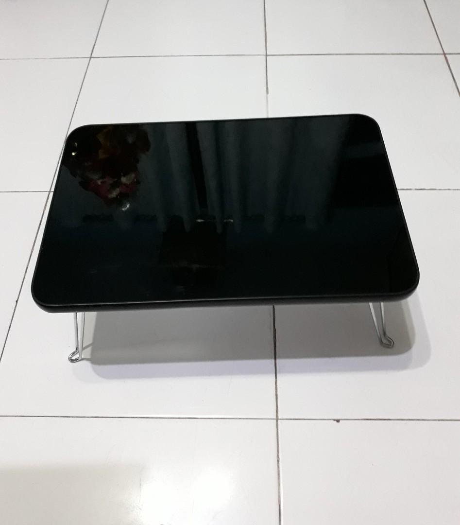 Mini Multi Purpose Portable Table (Category: Tables & Sets) located in Quezon City. Submitted by lajean (Listing ID 264640917, Image 1). Description: Mini Multi Purpose Portable Table Good as New L-45cm x W-30cm x H19cm 1 time used only nun nasa Japan Shipping fee at buyer's expense.