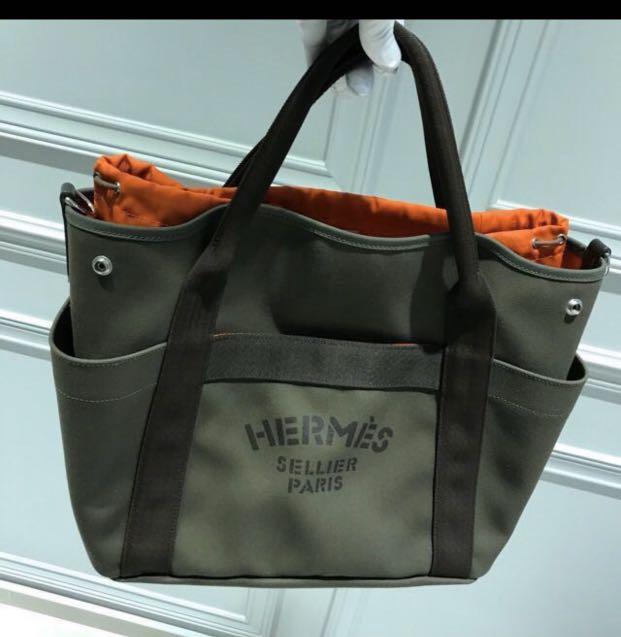Hermes grooming sales bag price