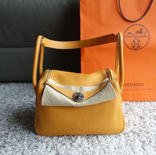 Brand New Hermes Lindy 26 Etoupe Clemence, Luxury, Bags & Wallets on  Carousell