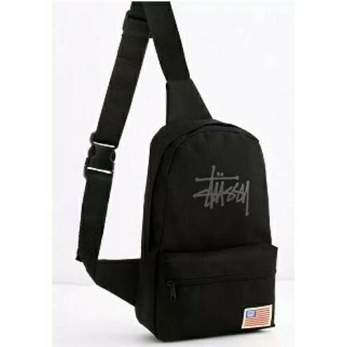 Stussy chest hotsell bag