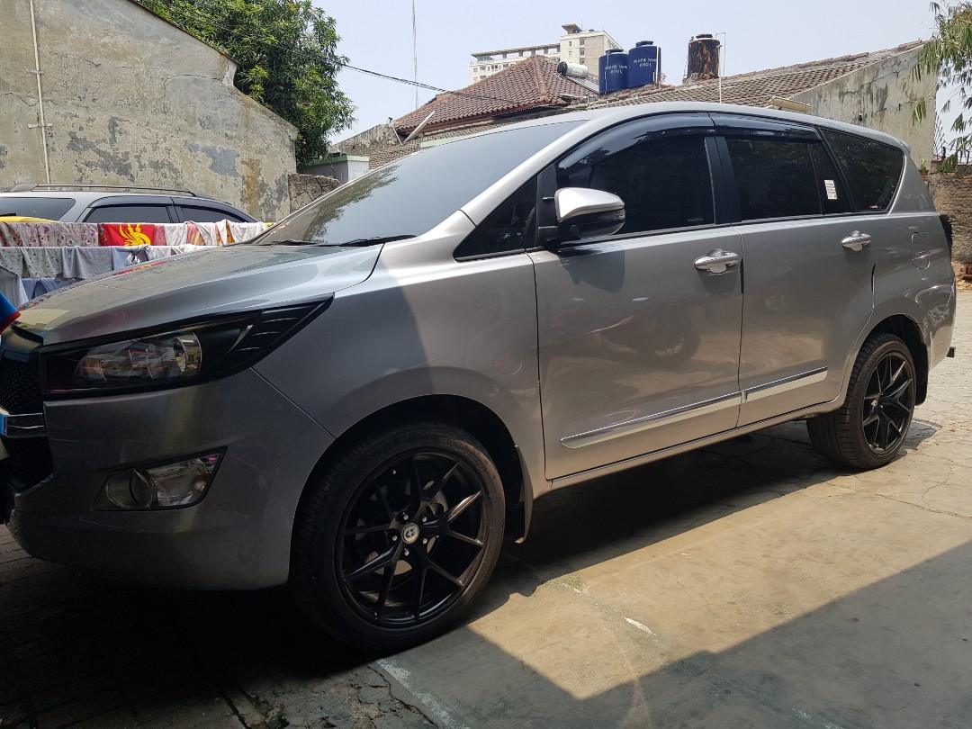 Toyota Innova Reborn 2019 over kredit like new km 5000 no ...