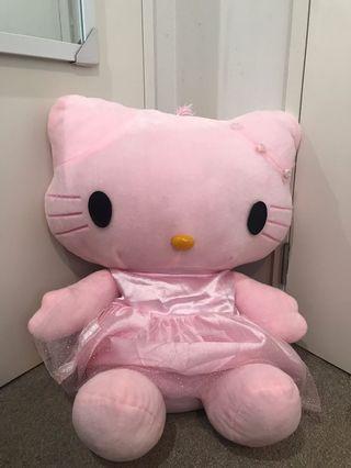 Big hello kitty doll !