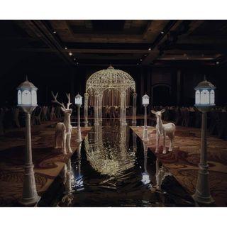Customised Wedding Props and Decorations at Swissotel Merchant Court