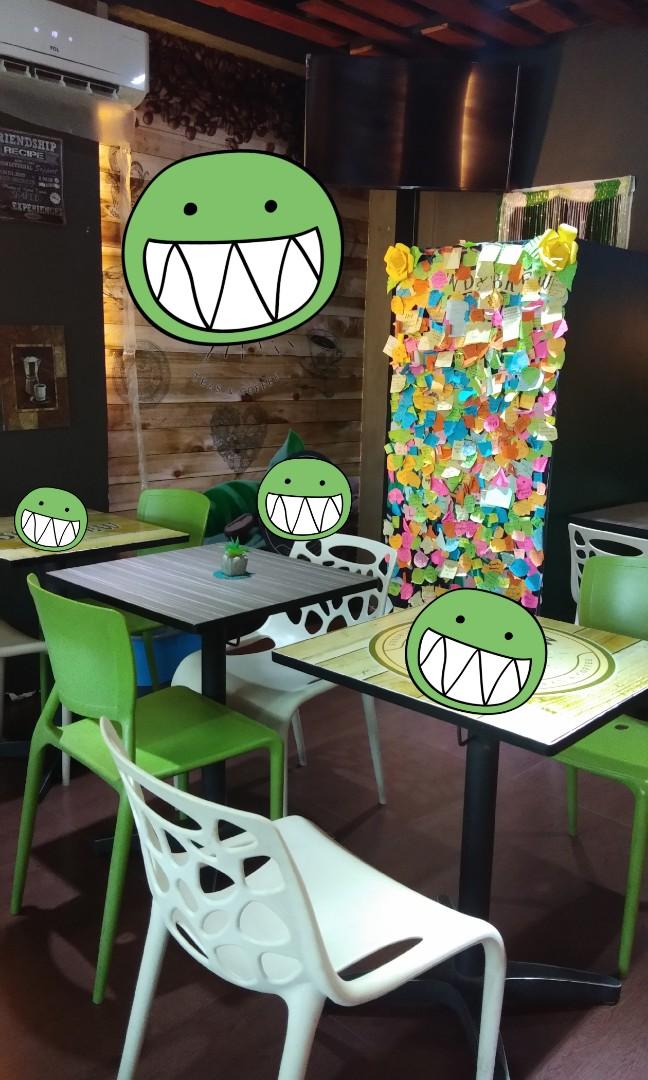 2nd hand cafe tables and chairs, Furniture & Home Living, Furniture