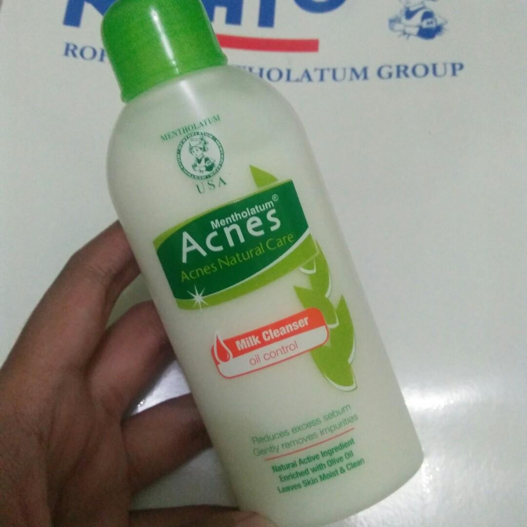 acnes oil control milk cleanser