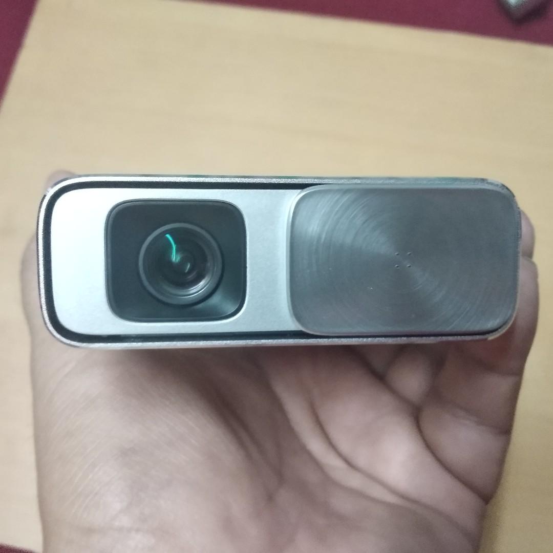Asus Zenbeam E1 Led Pocket Projector Electronics Tvs Entertainment Systems On Carousell