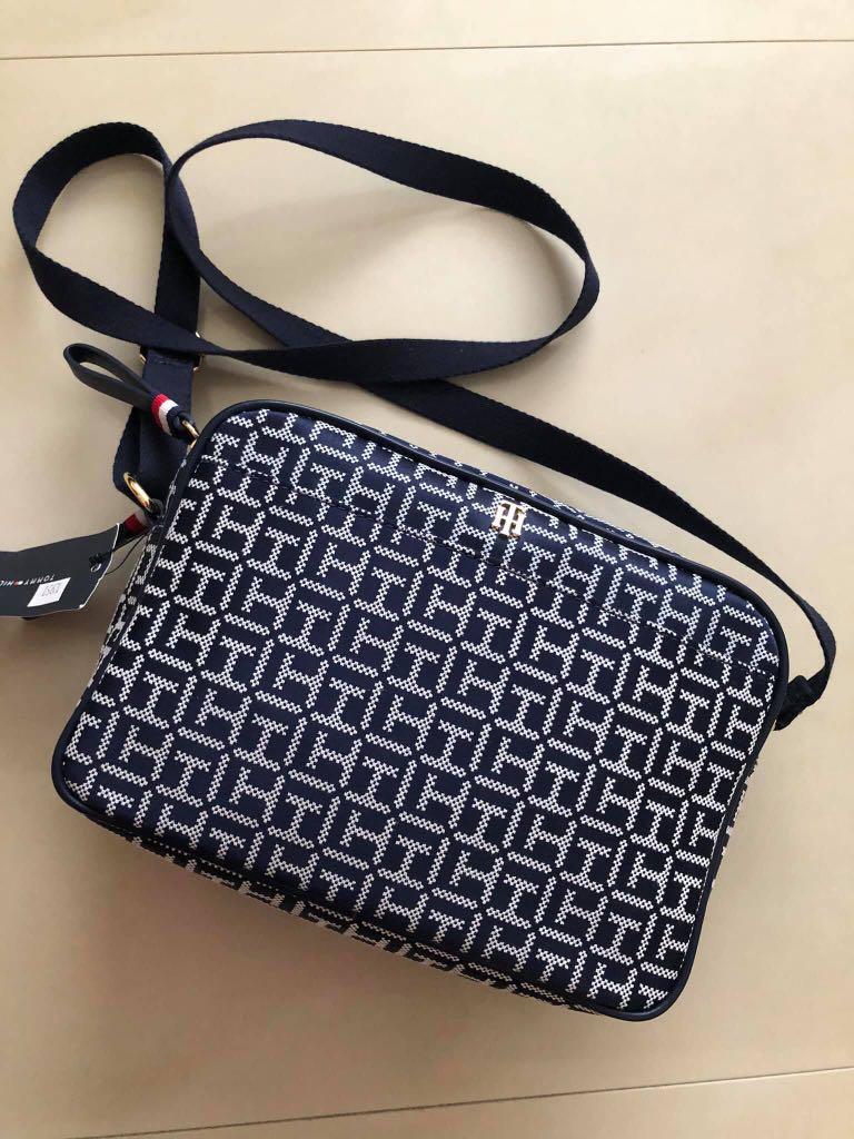 Tommy hilfiger double zip crossbody bag clearance