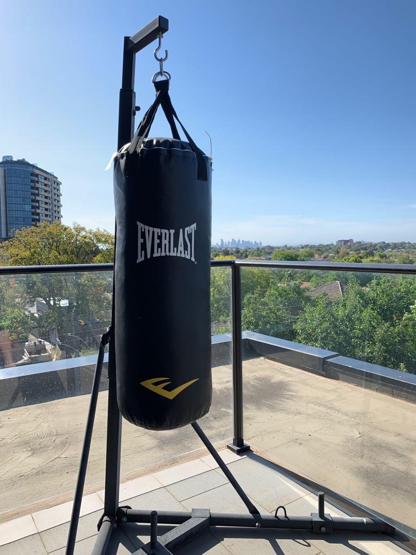 sting heavy bag