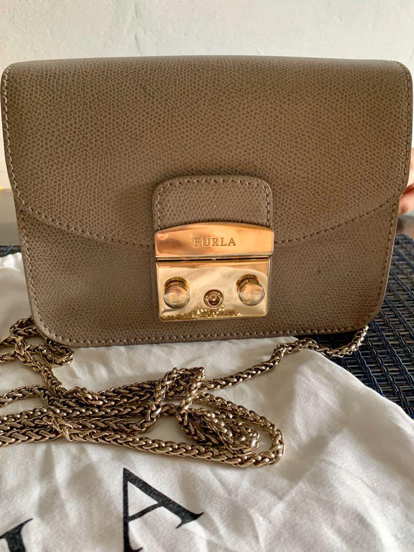 Furla Sabbia Mini Metropolis Crossbody Bag Women s Fashion Bags