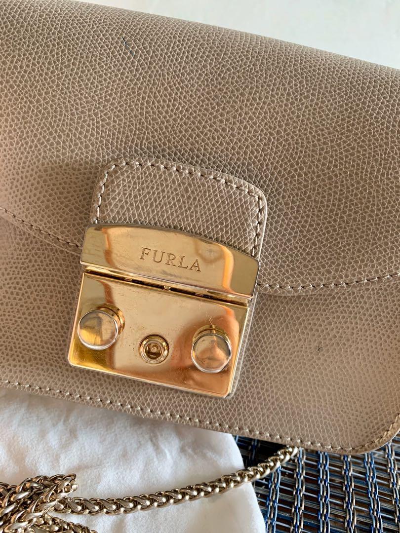 Furla metropolis shoulder sabbia online