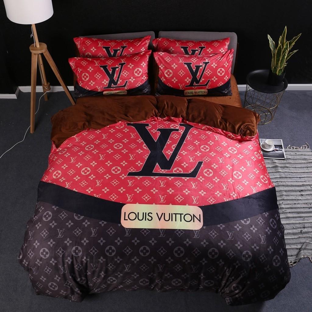 Louis Vuitton bedsheet set with comforter, Furniture & Home Living, Bedding  & Towels on Carousell