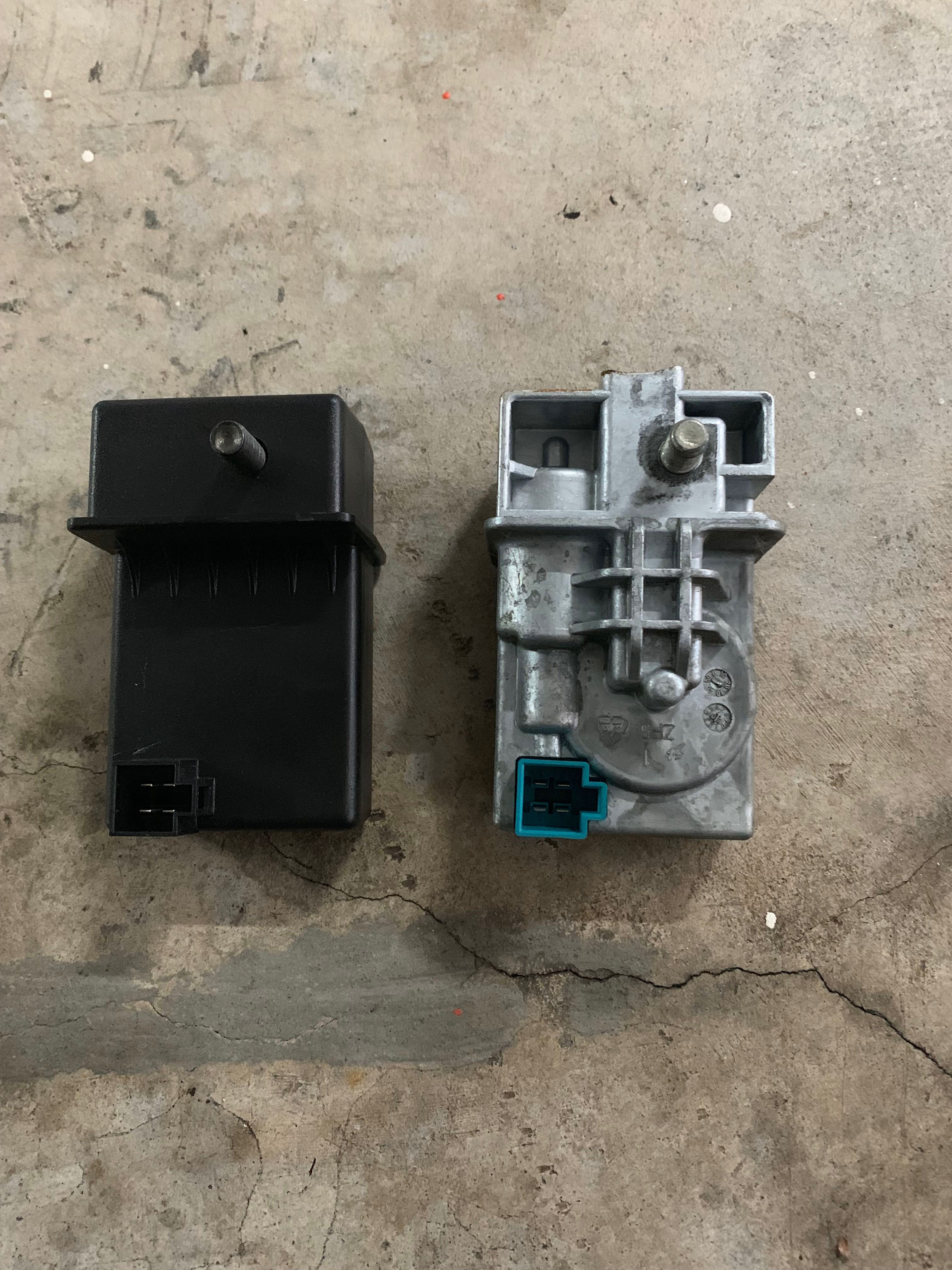 Mercedes C180 C200 w204 w207 w212 key ignition & steering lock (ESL) & cant start the car //two