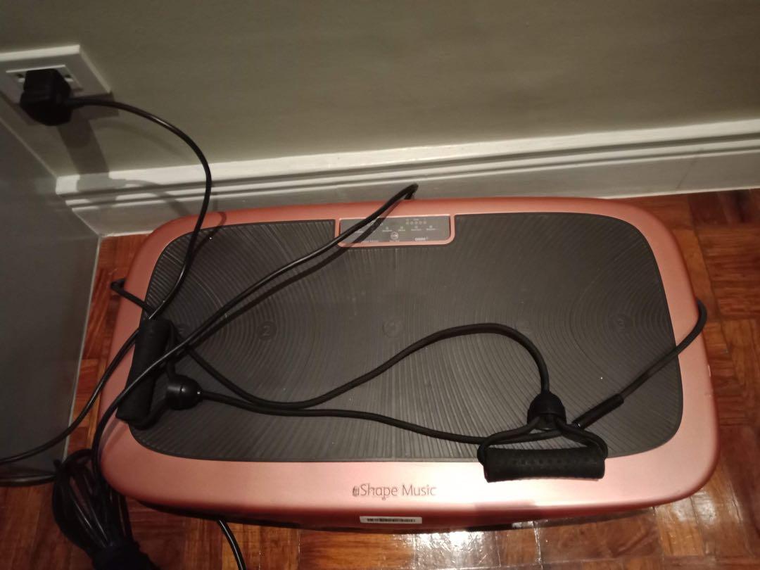 Osim Umusic Slimming (Category: Massage Devices) located in Quezon City. Submitted by ccbargains (Listing ID 264797168, Image 2). Description: Excellent condition! Painless and Guaranteed Results for weight loss! Effective and Effortless. Very easy to use. Just check You tube for excercise videos Highly recommended for * Post partum moms who wish to get back in shape right away without doing vigorous excercises * senior citizens who live a sedent