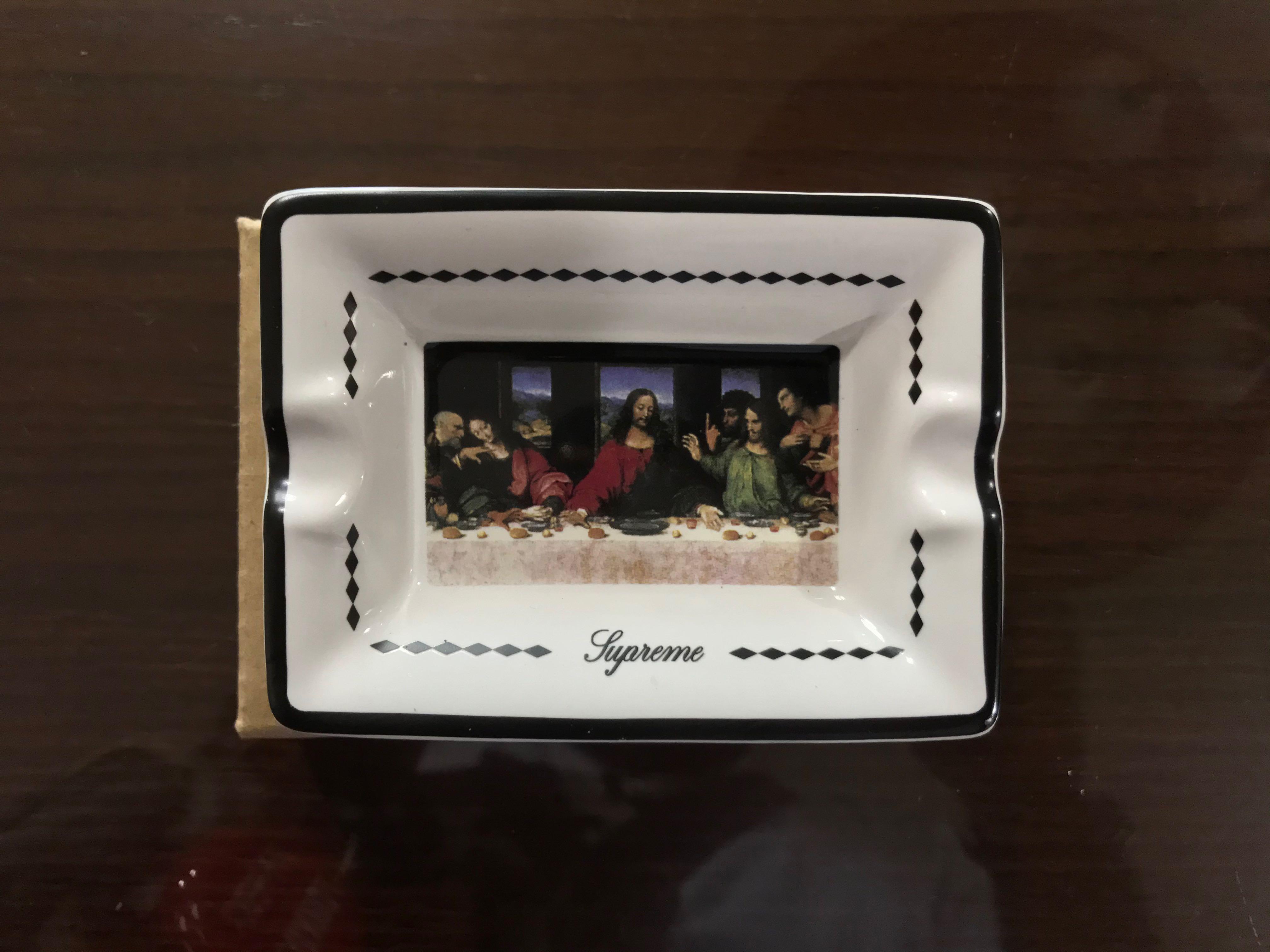Supreme last supper ashtray, Hobbies 