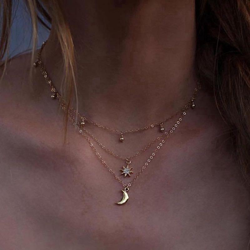 Choker necklace hotsell stars