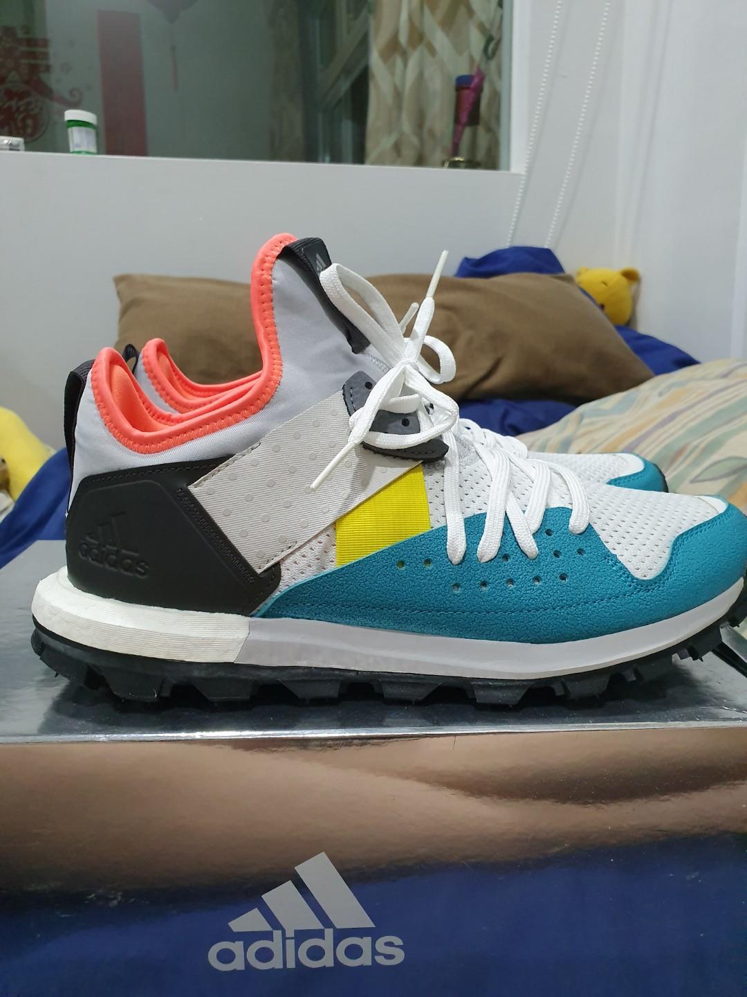 Adidas response trail kolor top