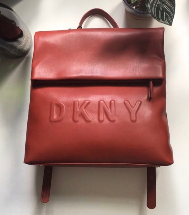 Dkny tilly medium logo backpack sales