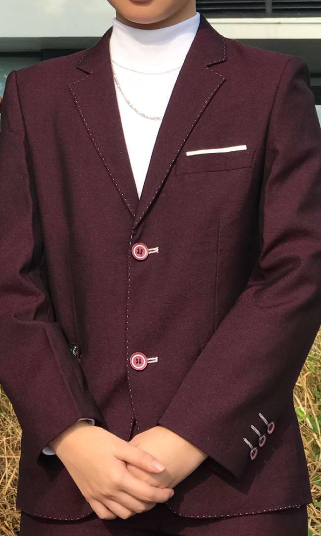 Full package suit - Blazer or Coat + Vest + Pants (Category: Coats, Jackets and Outerwear) located in Santa Rosa. Submitted by dosequince (Listing ID 264951275, Image 1). Description: Maroon/Wine Red Suit (estimated measures) • Blazer: - L: 30 inches | W: 20 inches - Sleeve: 27 inches • Pants: - Size: 27-30 - L: 35 inches Original price: Php5000 RFS: used twice only.