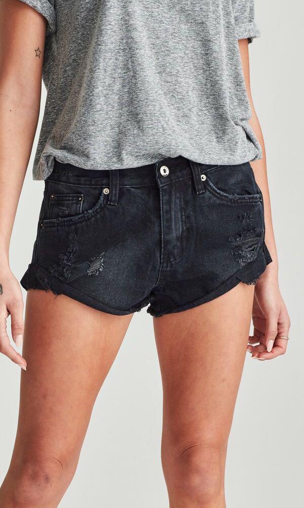 Junkfood denim shorts top