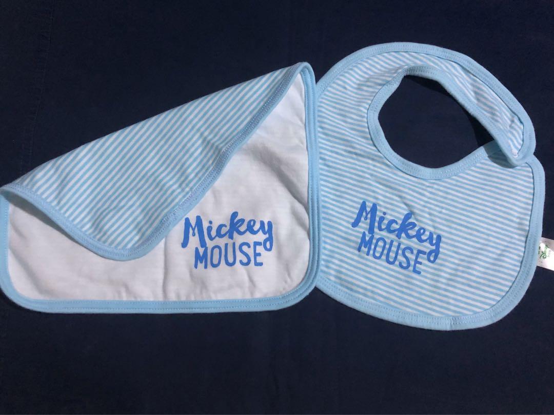 Mickey Mouse Bib (Category: Babies & Kids Fashion) located in Makati City. Submitted by cbenj (Listing ID 264991669, Image 1). Description: .