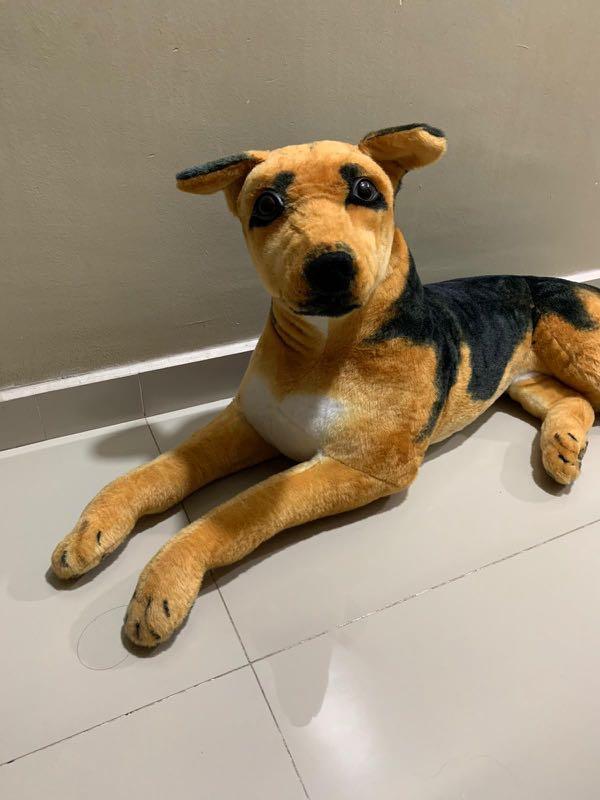 realistic dog soft toy
