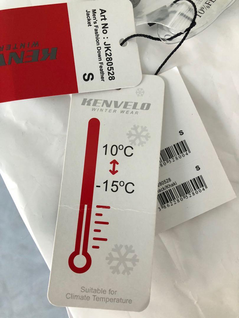 Winter Down Jacket (Category: Coats, Jackets and Outerwear) located in Singapore. Submitted by aaronlim6 (Listing ID 264915902, Image 7). Description: 买了！没有出国！buy ! No going overseas .
