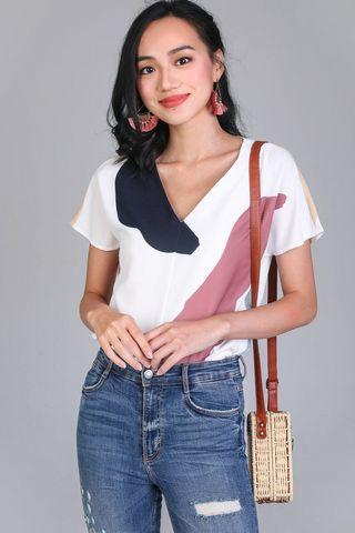 Sunny Days Tee Top in White Pebble