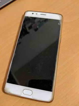 由 bt04141994 (刊登 ID 231755775，圖片 1) 提交，位於 的 (類別：)，說明：。