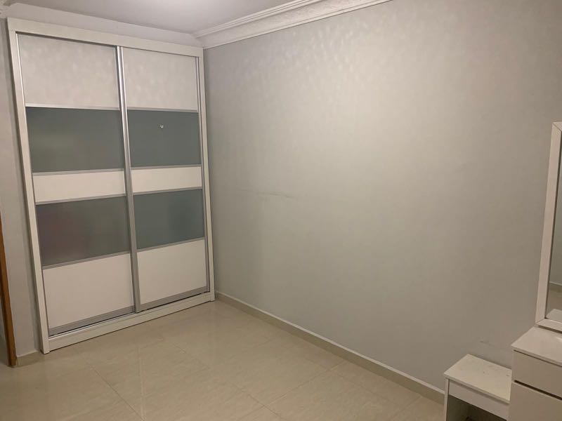 (Category: ) located in . Submitted by jipabomb (Listing ID 265176485, Image 1). Description: .