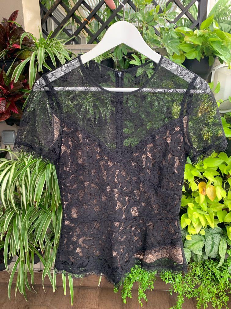 bcbgmaxazria lace top