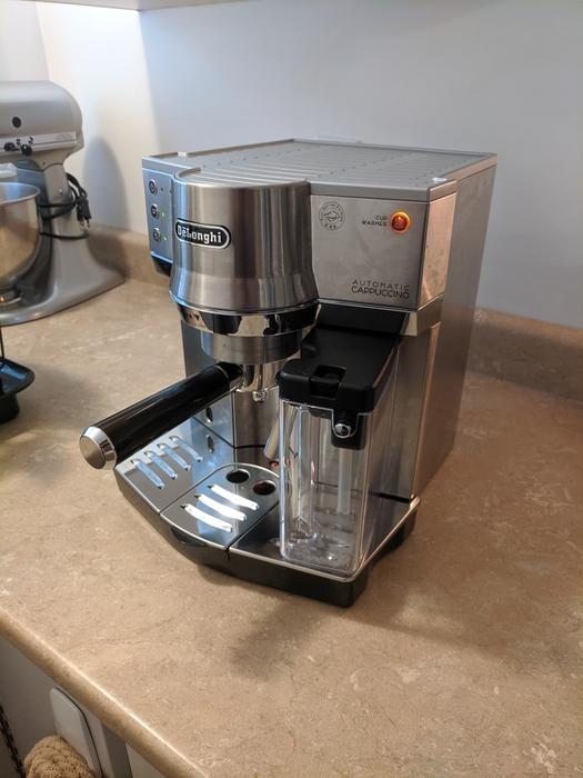 DeLonghi Espresso Machine (EC860), TV & Home Appliances, Kitchen