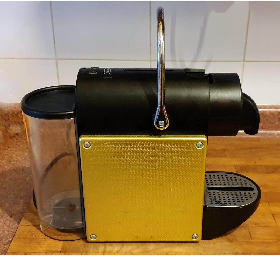 Delonghi Nespresso Coffee Machine (new retail price 198), TV & Home