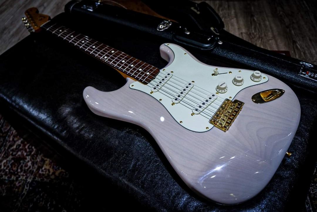 Fender stratocaster 60s shop reissue