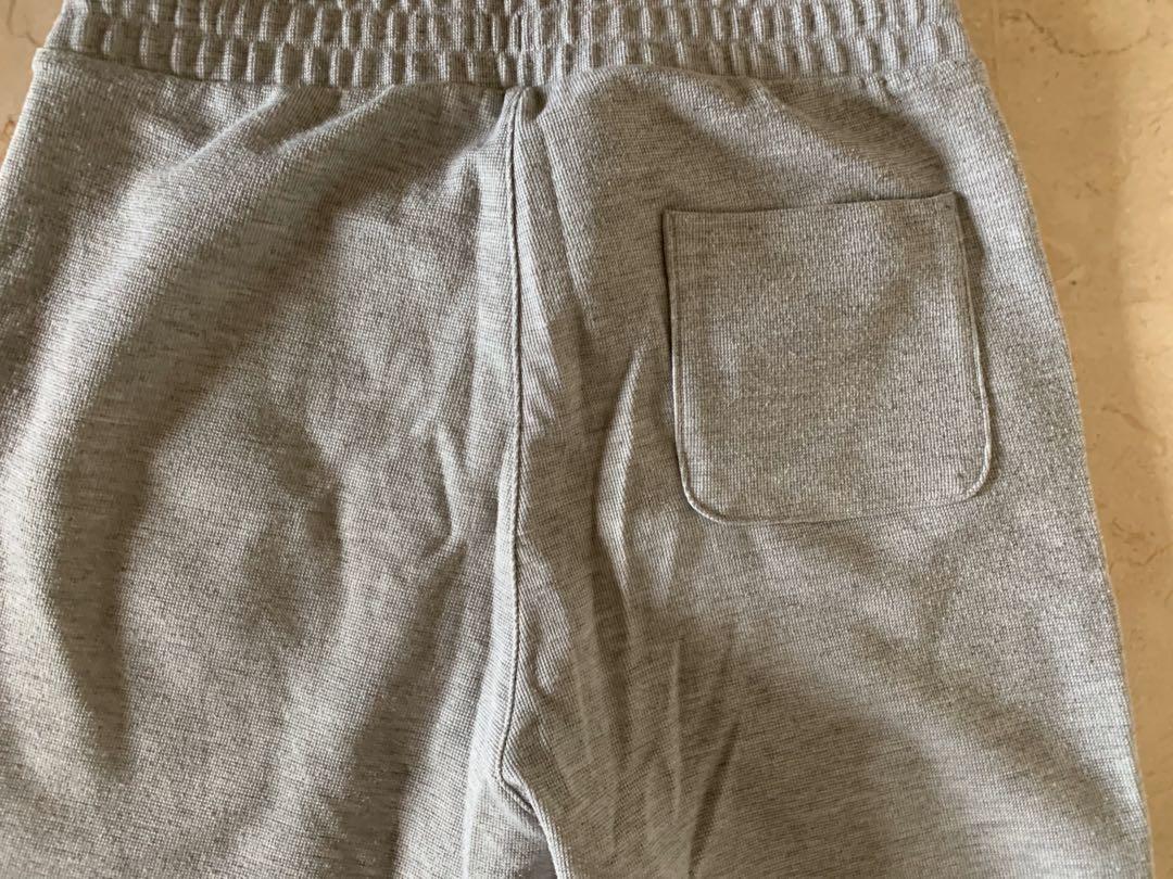 UNIQLO Track Pants, Women's Fashion, Bottoms, Other Bottoms on