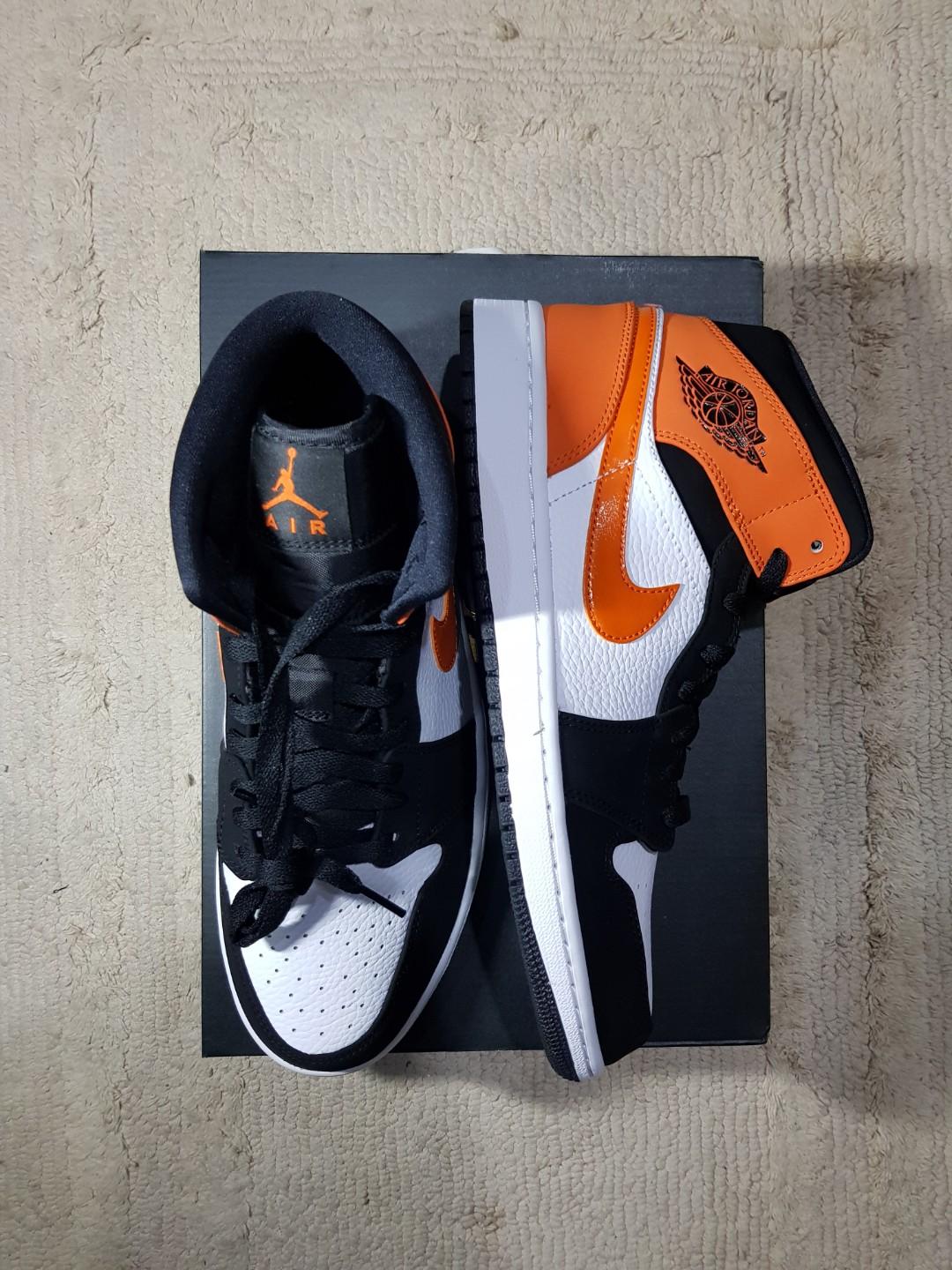 shattered backboard size 10