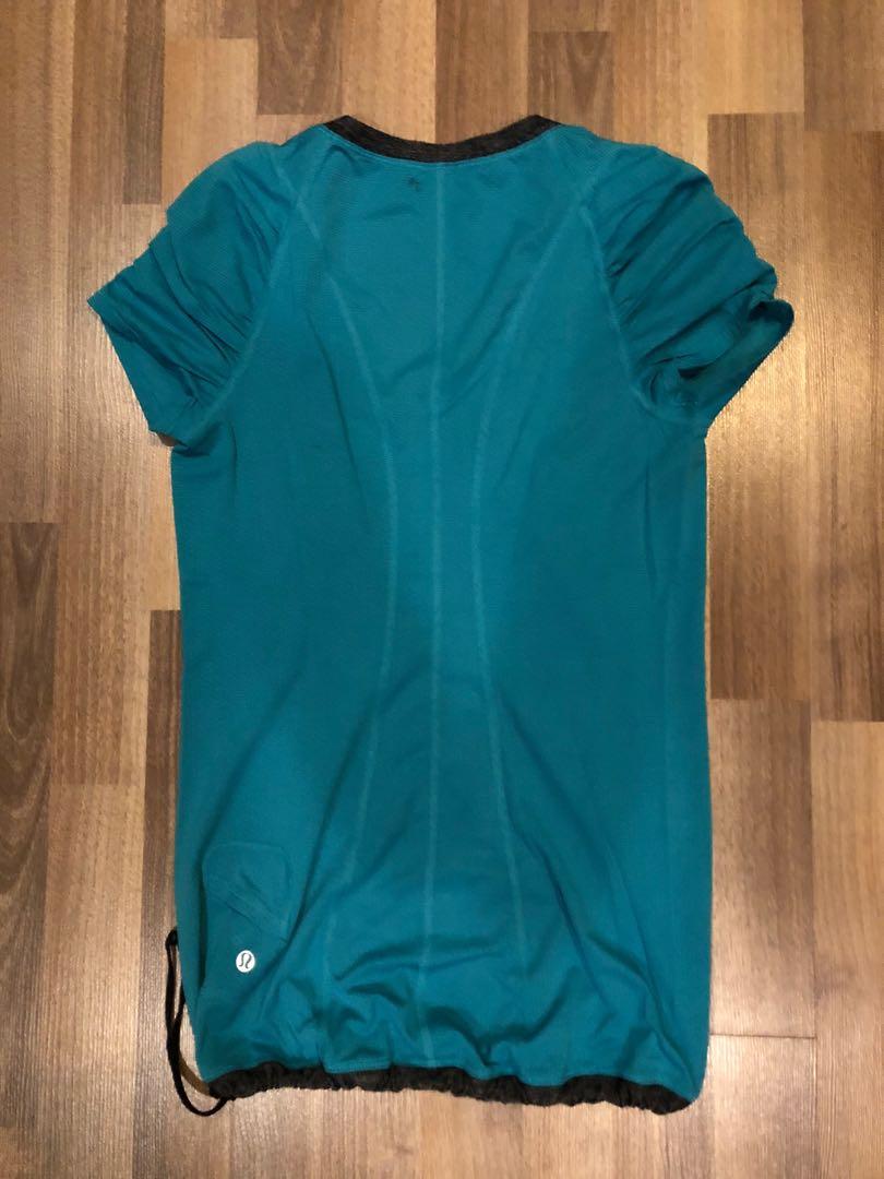 Lululemon scoop neck top (Category: Activewear) located in Quezon City. Submitted by j.declutters (Listing ID 265197001, Image 3). Description: RFS: declutter Good used condition Size 4 Color: teal.