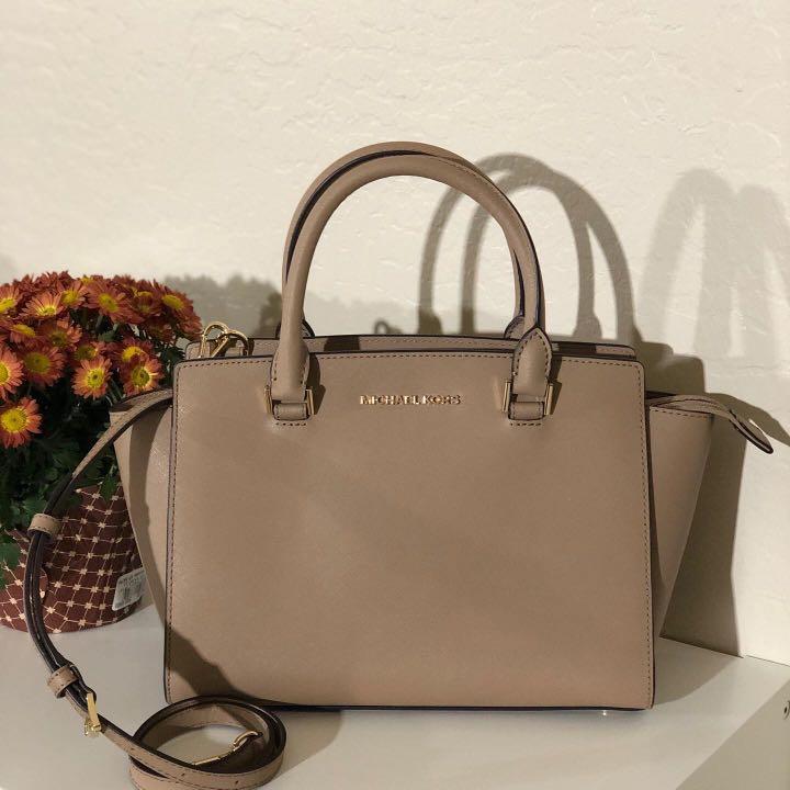 michael kors purse and wallet gift set