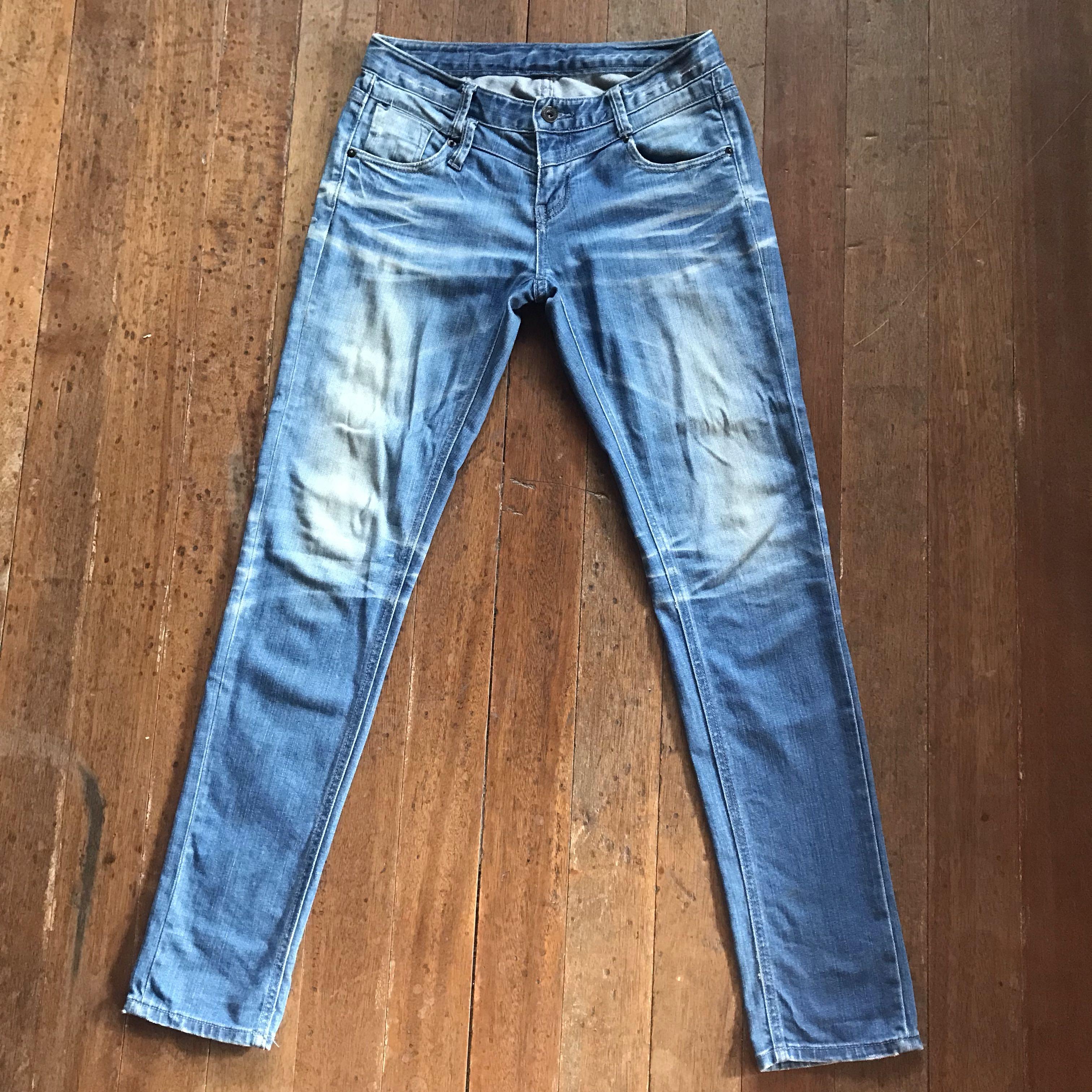 relaxed skinny jeans womens