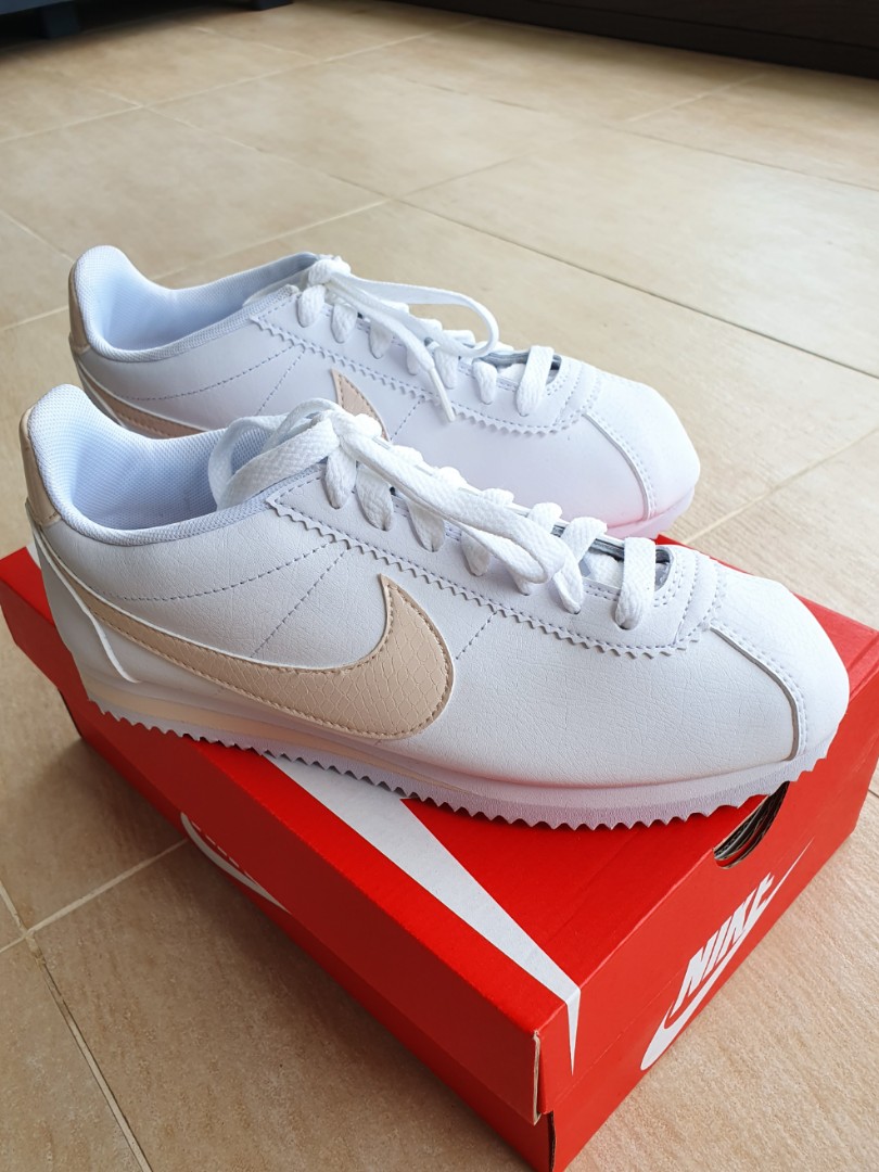 Nike Classic Cortez Leather Women s Fashion Footwear Sneakers