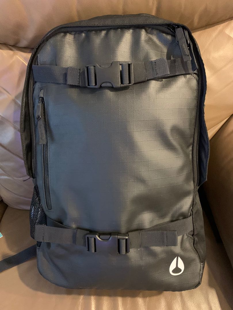 Nixon Smith II 21L Backpack, Men's Fashion, Bags, Backpacks on Carousell