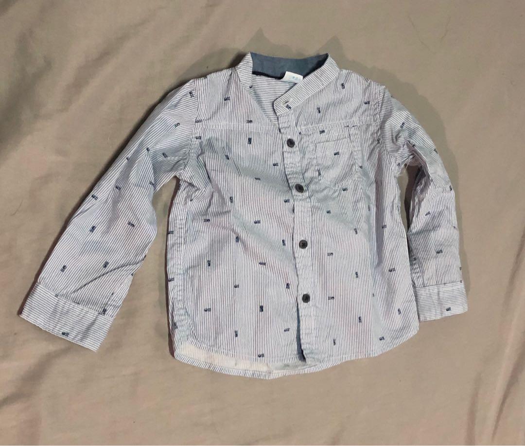 Polo for baby (Category: Babies & Kids Fashion) located in Paranaque City. Submitted by mtan8 (Listing ID 265121162, Image 1). Description: 500 for 2 Or 300 each Each used twice only .