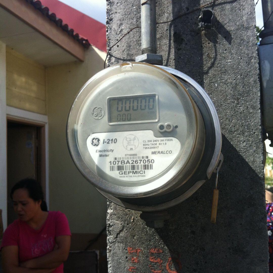 South Square Village Row House-End Unit (Category: House & Lot) located in Manila. Submitted by happyeight (Listing ID 253168676, Image 2). Description: Updated as of October 2026 South Square Village Row House End Unit Bare type Lot Area 50sqm Floor Area 20sqm With water and electric meter Options: *Pasalo 650k, monthly payment 2,500 *remaining 8 years to pay as of 2026 *750k Cash Basis (50% Downpayment, 50% Upon transfer of Title) With updated 
