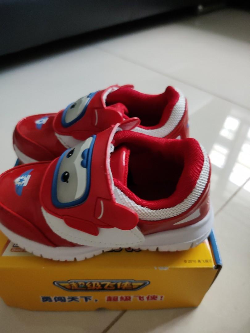 super wings shoes