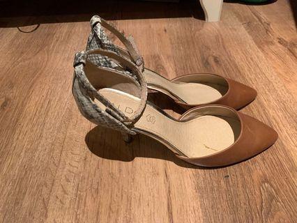 Aldo Leather Heels (size 10)