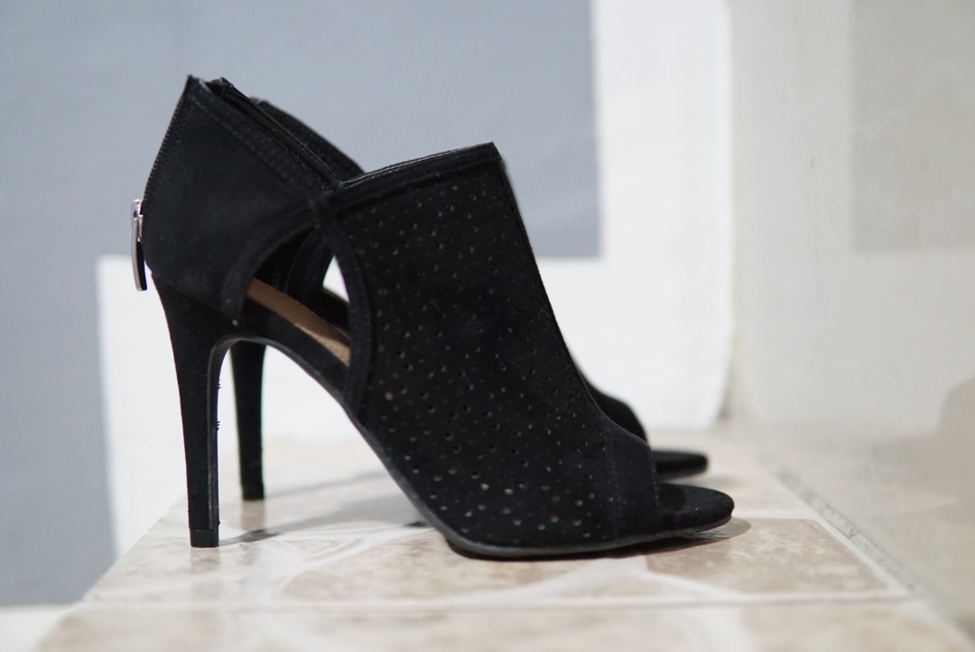 christian siriano for payless black heels